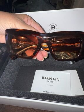 Balmain Unisex Rectangular Sunglasses in Tortoiseshell Brown Price is Firm